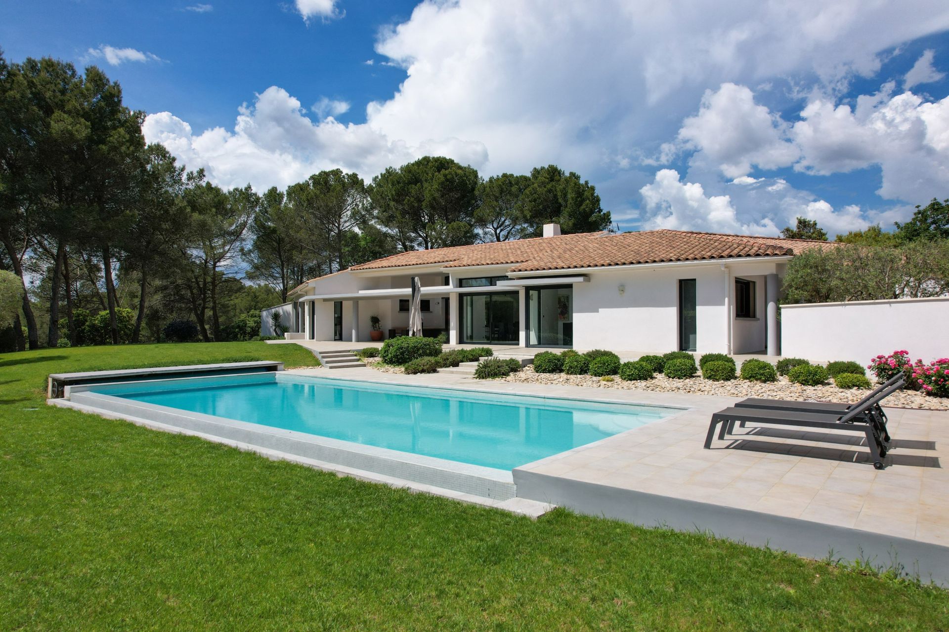 maison contemporaine 9 pièces en vente sur LAMBESC (13410)