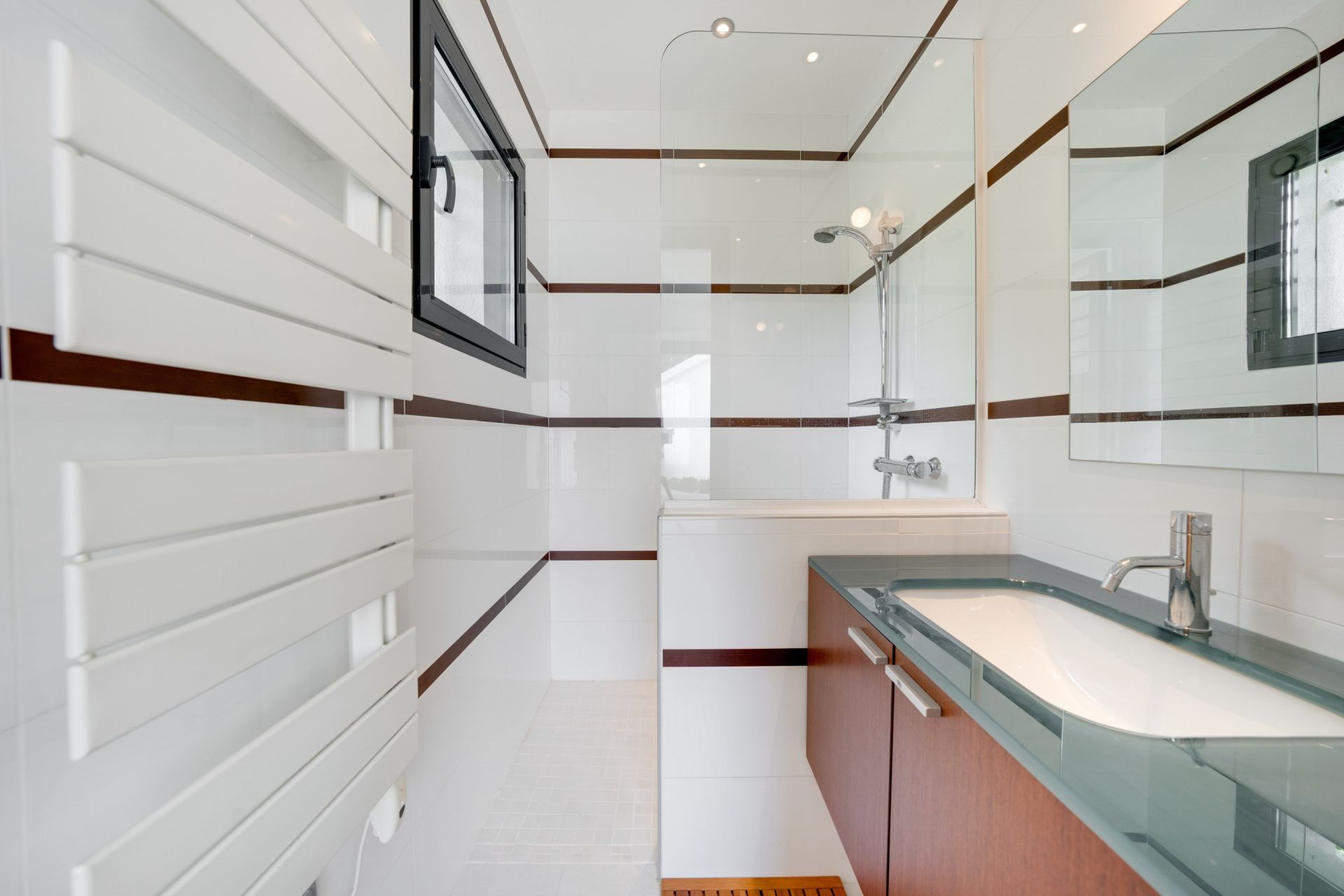 maison contemporaine 9 pièces en vente sur LAMBESC (13410)