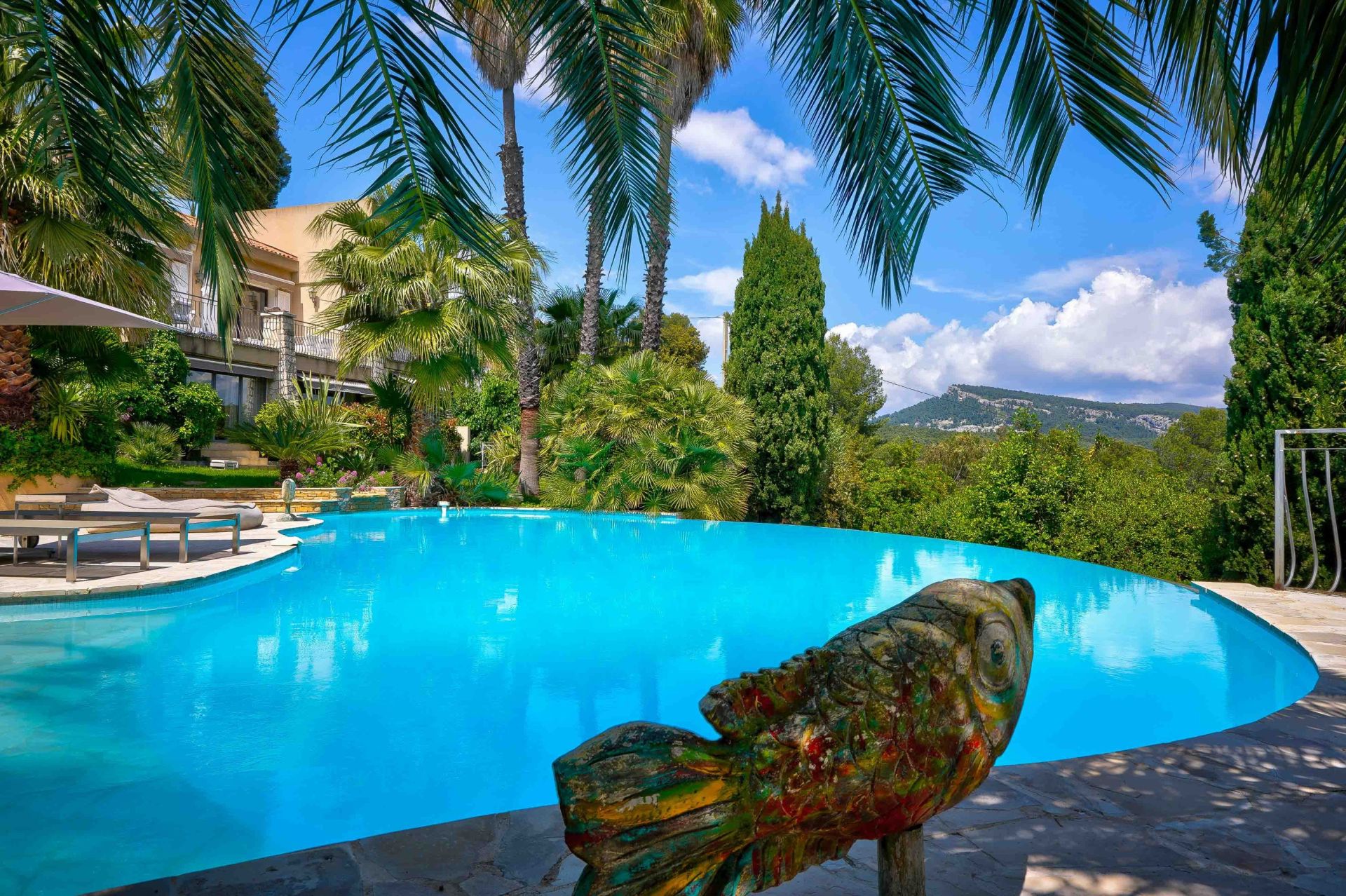 villa 7 pièces en vente sur CASSIS (13260)