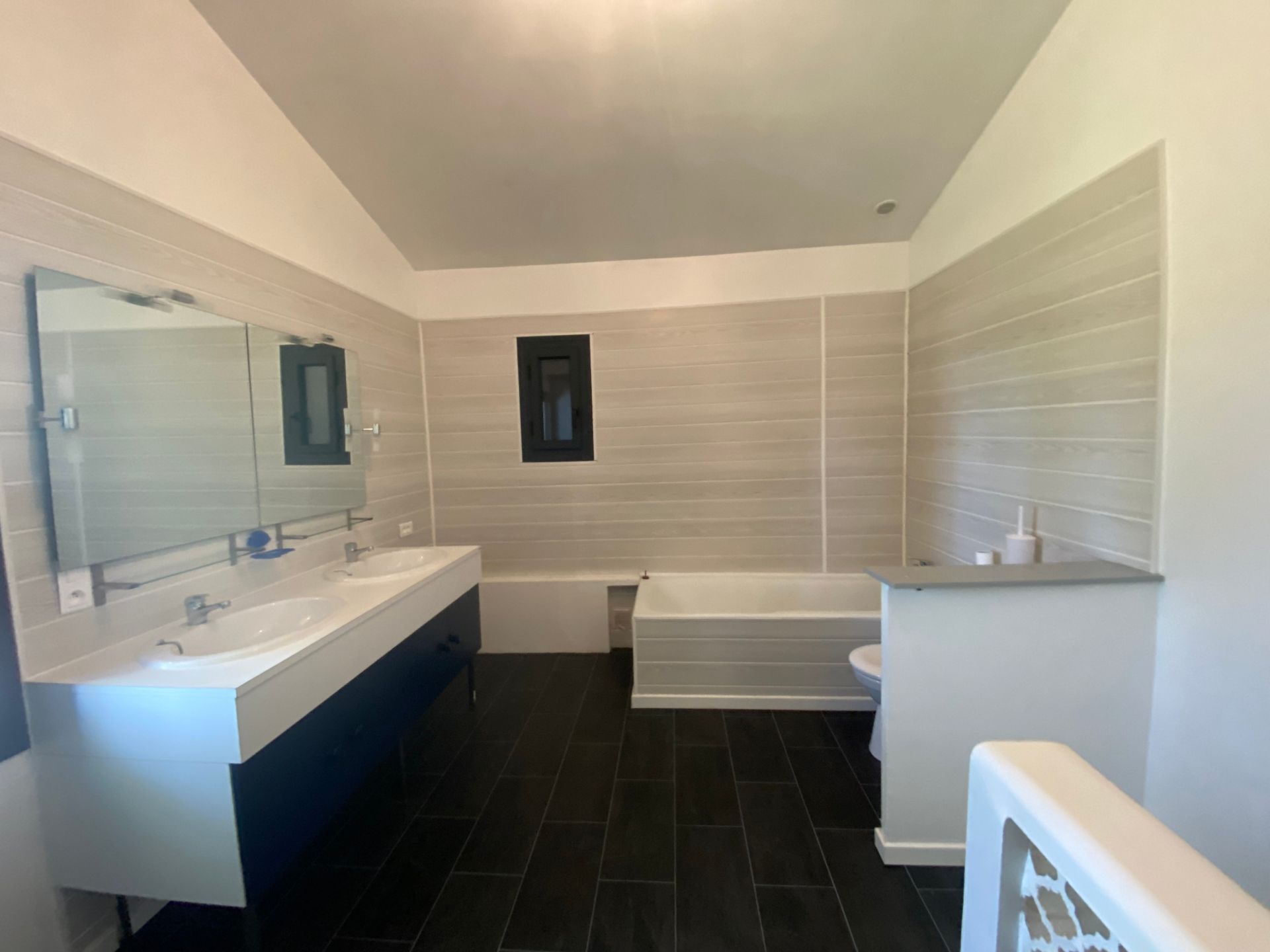 maison 6 pièces en location sur AIX EN PROVENCE (13100)