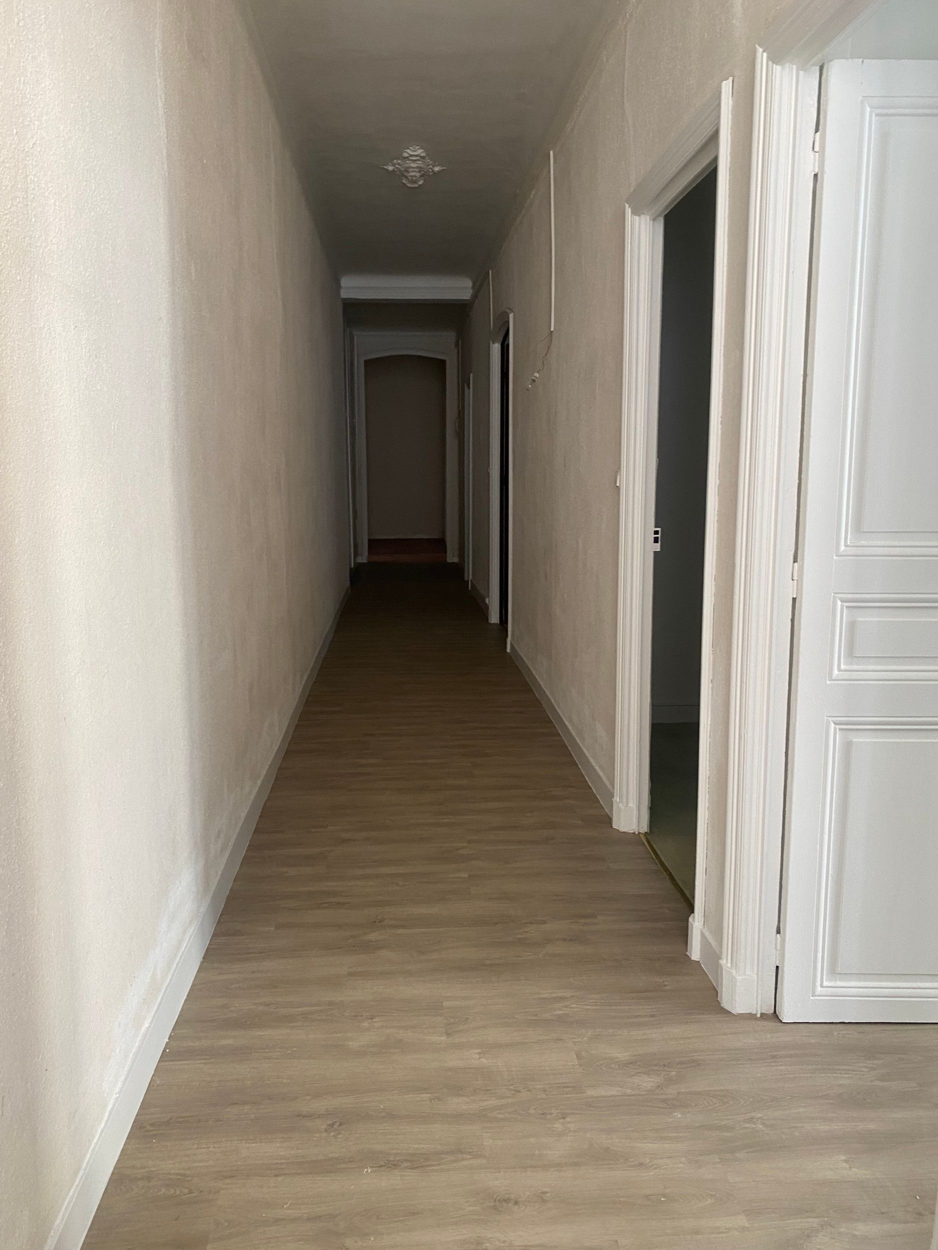 appartement 5 pièces en location sur AIX EN PROVENCE (13100)