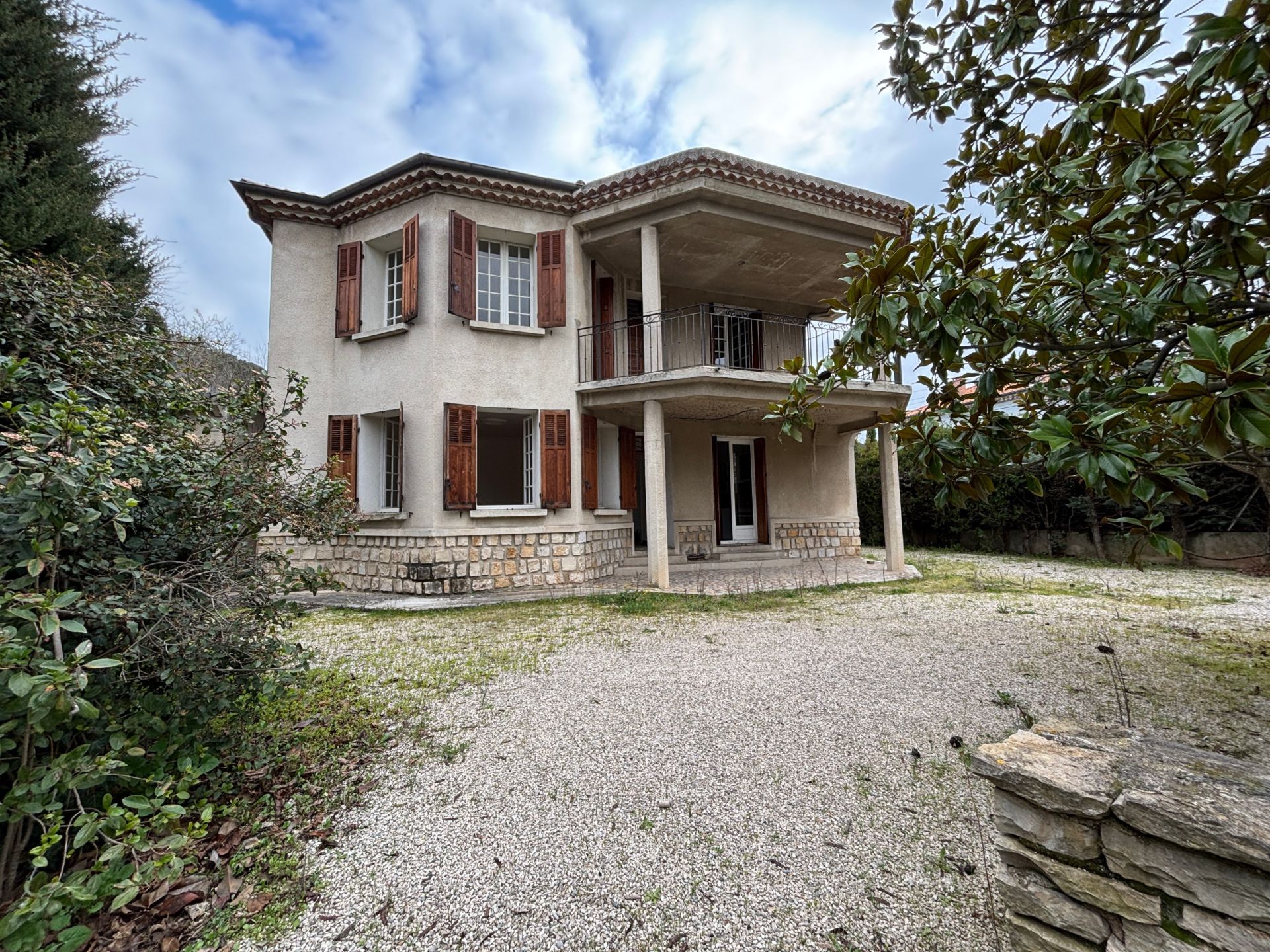 maison de ville 7 pièces en vente sur AIX EN PROVENCE (13100)