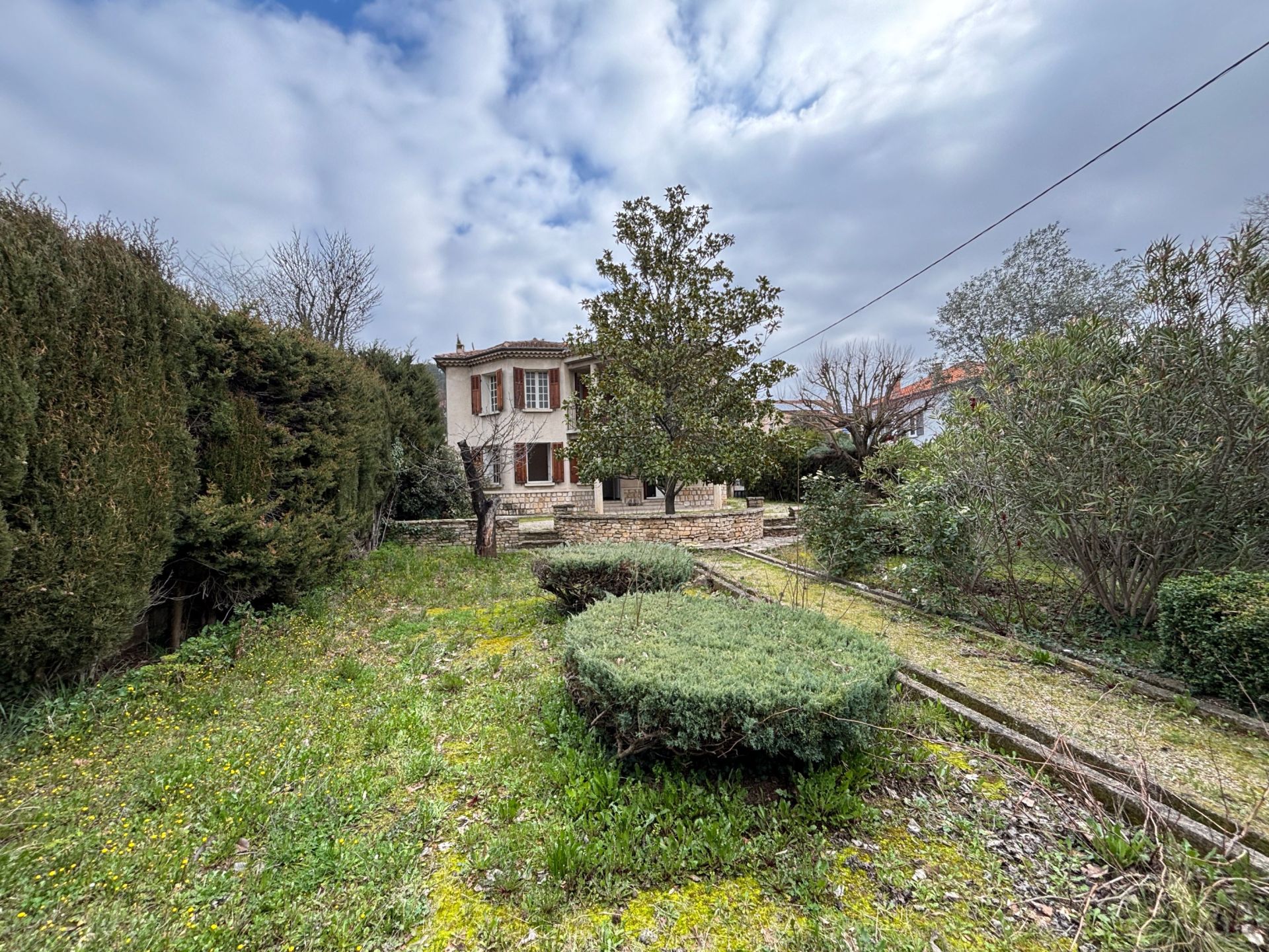 maison de ville 7 pièces en vente sur AIX EN PROVENCE (13100)