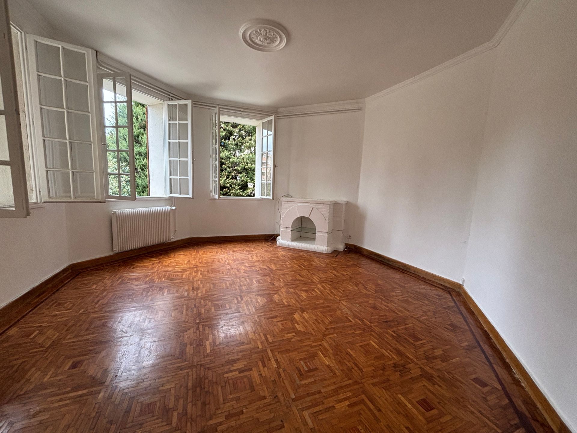 maison de ville 7 pièces en vente sur AIX EN PROVENCE (13100)
