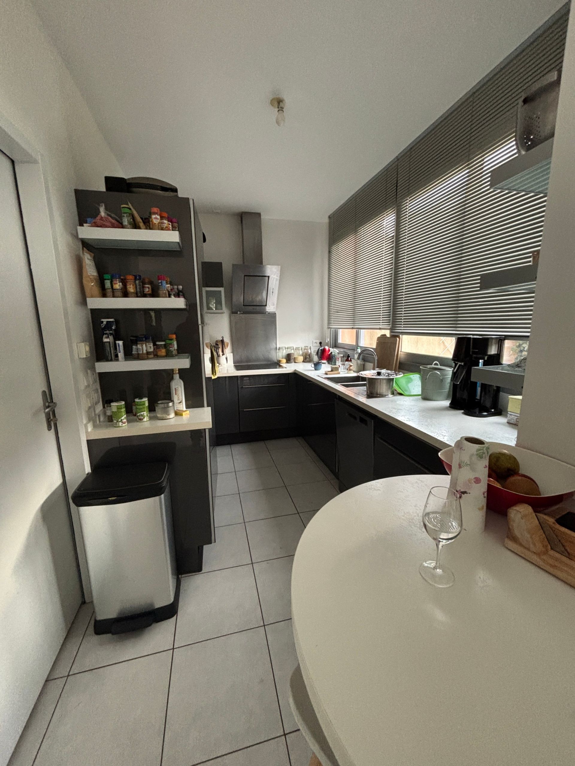 maison 5 pièces en location sur BEAURECUEIL (13100)