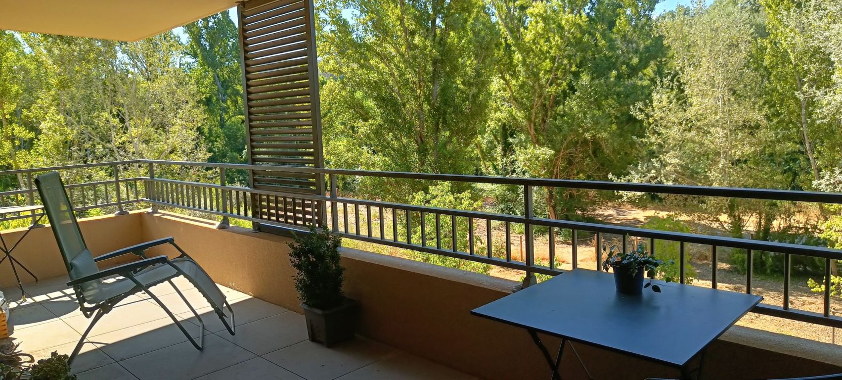 appartement 3 pièces en location sur AIX EN PROVENCE (13100) - Plus de details
