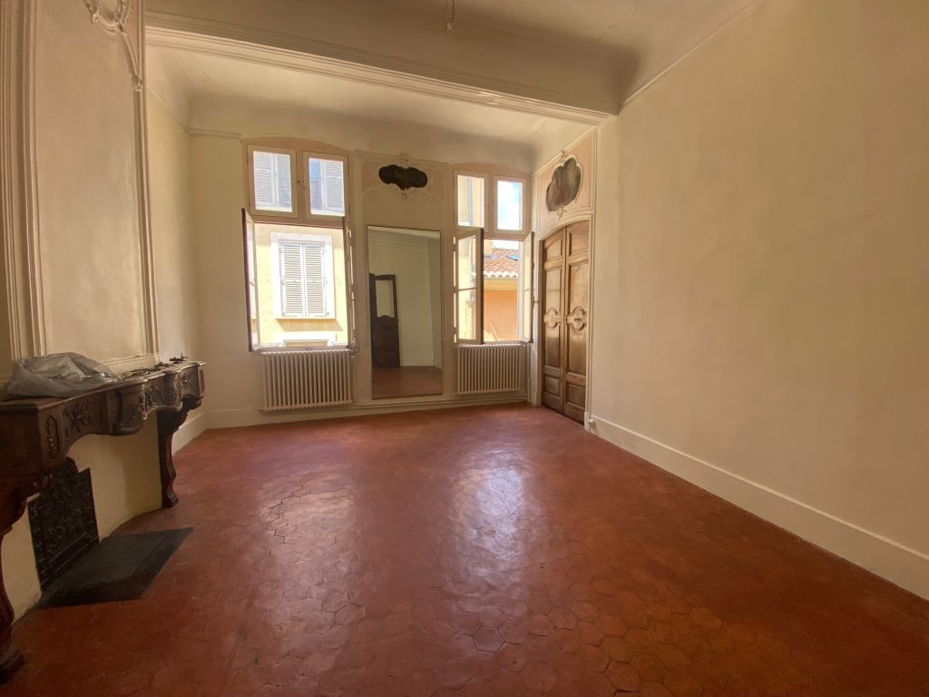 appartement 5 pièces en location sur AIX EN PROVENCE (13100) - Plus de details